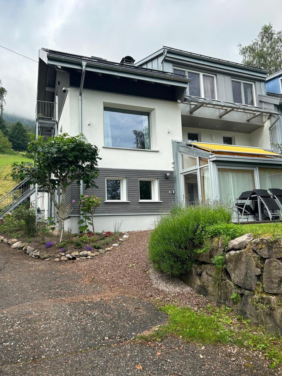Casa Alma Appartement Neuenweg Buitenkant foto